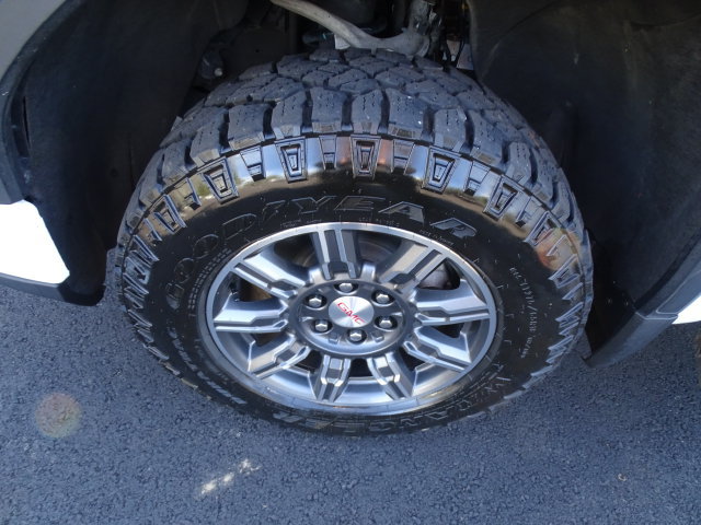 Certified 2024 GMC Sierra 1500 AT4 w/ Technology Package AWD/4WD image 28