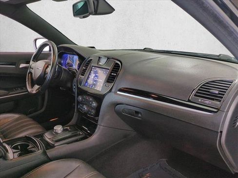 Used 2019 Chrysler 300 S RWD image 23