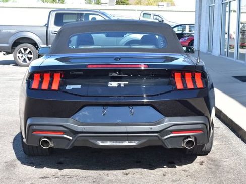 Used 2025 Ford Mustang GT Premium w/ GT Performance Package RWD image 9