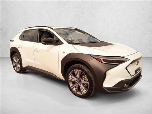 Used 2025 Subaru Solterra Limited w/ Limited Package AWD/4WD image 3