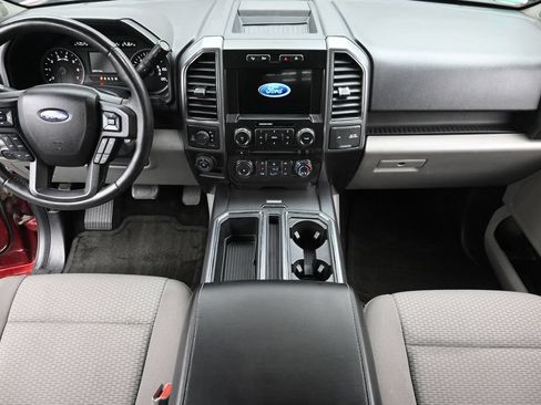 Used 2017 Ford F150 XLT w/ Equipment Group 302A Luxury AWD/4WD image 15