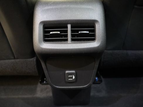 Used 2024 Chevrolet Equinox RS AWD/4WD image 33
