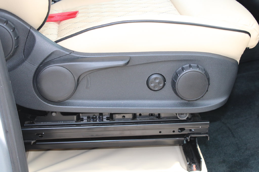 Used 2021 Mercedes-Benz Sprinter 3500 image 21