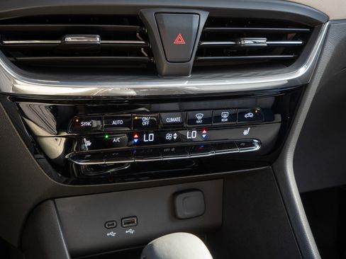 New 2026 Buick Encore GX Avenir w/ Avenir Technology Package image 14