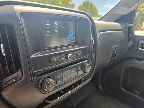 Used 2017 Chevrolet Silverado 2500 W/T RWD image 8