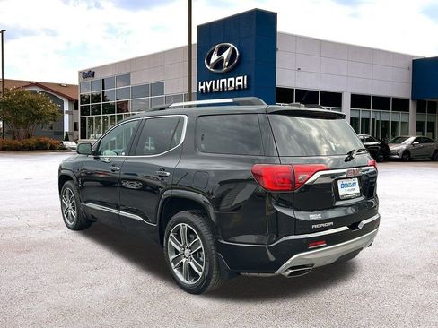 Used 2017 GMC Acadia Denali w/ Technology Package image 3