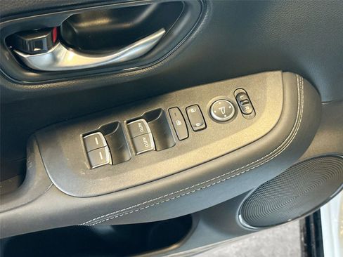 New 2026 Honda HR-V EX-L image 20