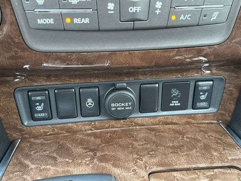Used 2015 INFINITI QX80 2WD w/ 22" Wheel Package image 24