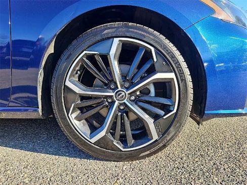 Certified 2023 Nissan Altima 2.5 SR image 10