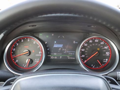 Used 2018 Toyota Camry XSE image 26