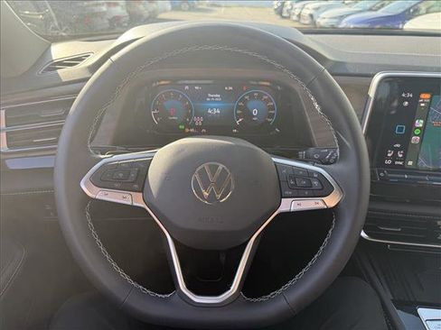 New 2026 Volkswagen Atlas SEL Premium R-Line AWD/4WD image 14