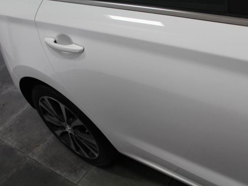 Used 2018 Hyundai Elantra GT FWD image 33
