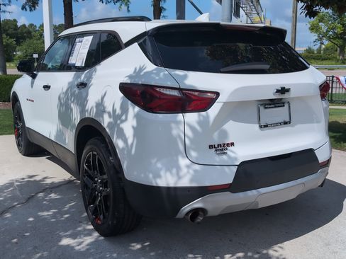 Used 2020 Chevrolet Blazer LT w/ Redline Edition FWD image 8