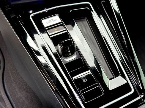 New 2026 Volkswagen Golf AWD/4WD image 15