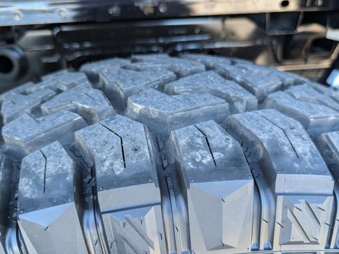 Used 2022 Ford F150 XLT w/ Equipment Group 302A High image 28