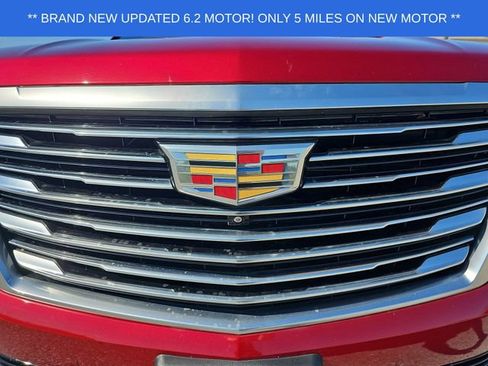Used 2023 Cadillac Escalade Premium Luxury Platinum AWD/4WD image 32