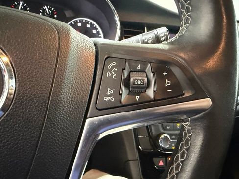 Used 2019 Buick Encore Preferred FWD image 18