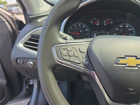 Used 2024 Chevrolet Malibu LT FWD image 33