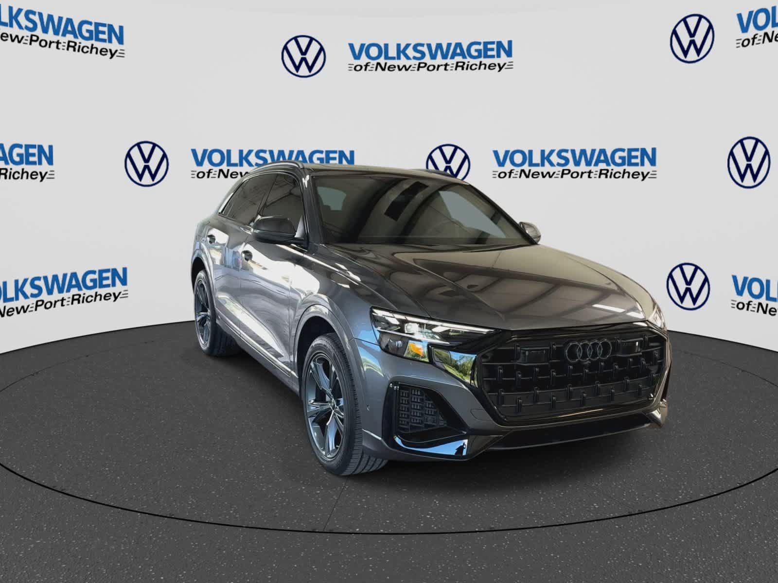 Used 2026 Audi Q8 Premium AWD/4WD image 2