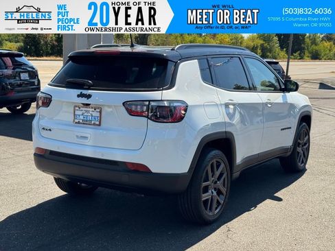 New 2025 Jeep Compass Limited w/ Sun & Sound Group image 9