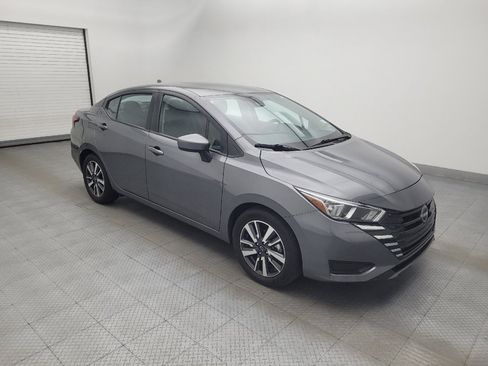 Used 2024 Nissan Versa SV FWD image 11