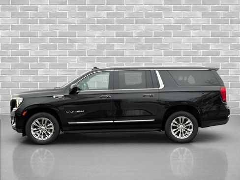 Used 2021 GMC Yukon XL SLT image 4