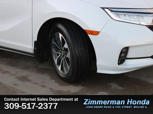 Certified 2024 Honda Odyssey EX-L image 23