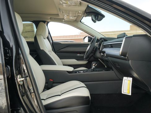 New 2026 MAZDA CX-50 AWD 2.5 S w/ Accent Package image 11