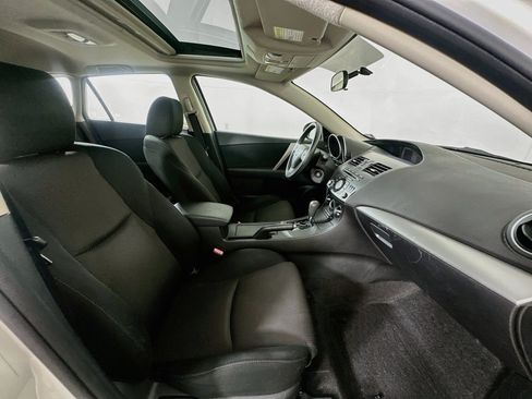Used 2012 MAZDA MAZDA3 s Touring FWD image 29