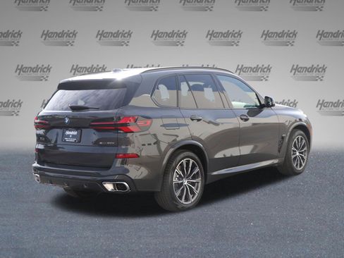 Certified 2026 BMW X5 xDrive50e w/ M Sport Package AWD/4WD image 10