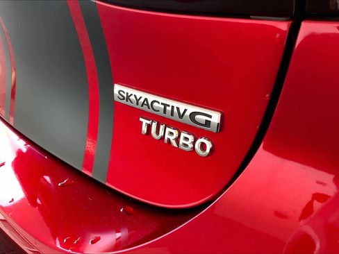 Used 2024 MAZDA MAZDA3 Hatchback w/Premium Plus Pkg image 10