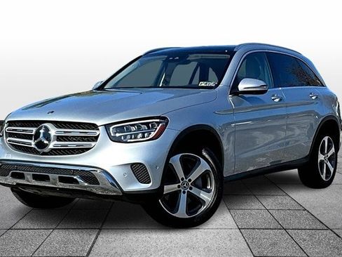 Certified 2022 Mercedes-Benz GLC 300 4MATIC image 4