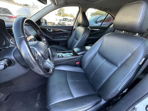 Used 2018 INFINITI Q50 Luxe w/ Essential Package (3.0T Luxe) AWD/4WD image 10