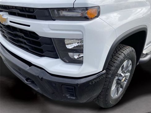 New 2026 Chevrolet Silverado 2500 Custom w/ Custom Value Package image 33