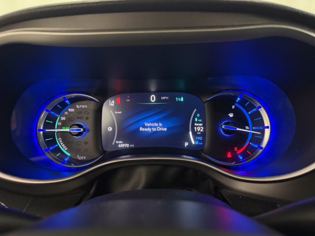 Used 2024 Chrysler Pacifica Limited FWD image 20