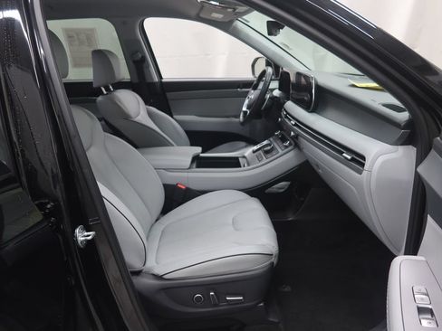 Used 2023 Hyundai Palisade SEL AWD/4WD image 13