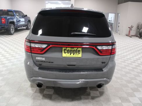 Used 2022 Dodge Durango R/T w/ Blacktop Package image 10
