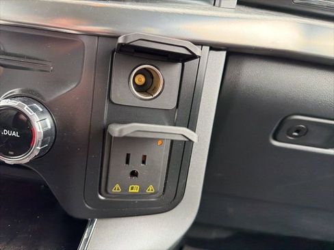 Used 2022 Ford F150 Lariat image 42