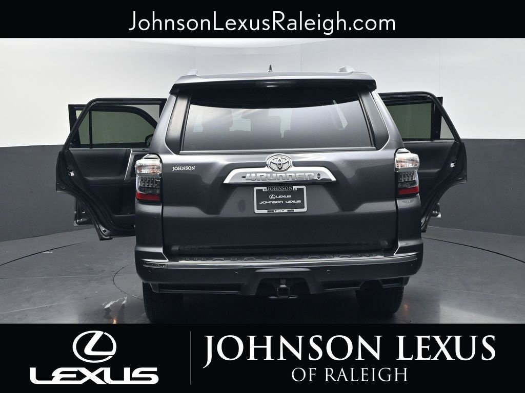 Used 2020 Toyota 4Runner Limited RWD image 34