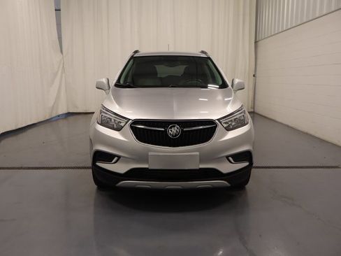 Used 2022 Buick Encore Preferred w/ Safety Package image 3