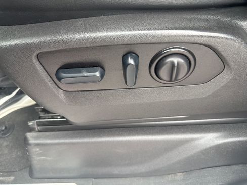 Used 2022 Chevrolet Silverado 3500 High Country w/ Safety Package II image 35