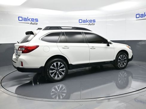 Used 2017 Subaru Outback 3.6R Limited image 57