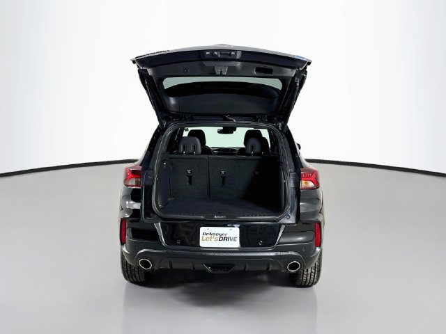 Used 2023 Chevrolet TrailBlazer RS w/ Sun and Liftgate Package AWD/4WD image 27