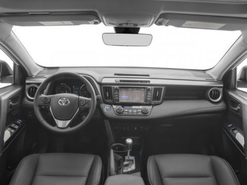 Used 2018 Toyota RAV4 Limited image 8