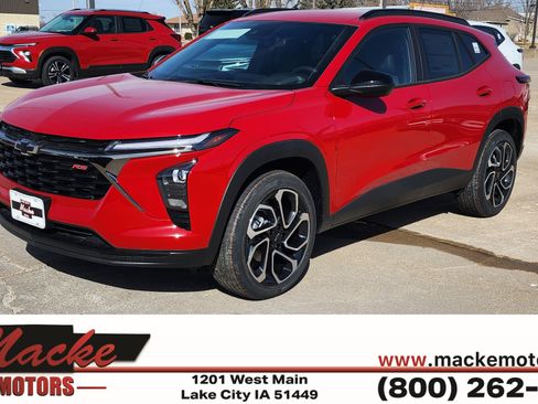 New 2026 Chevrolet Trax RS image 1