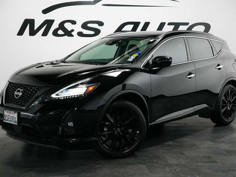 Used 2024 Nissan Murano SV w/ SV Midnight Edition Package FWD image 2