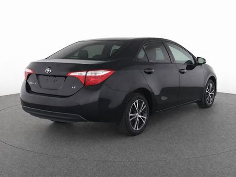 Used 2017 Toyota Corolla LE w/ LE Premium Package FWD image 6