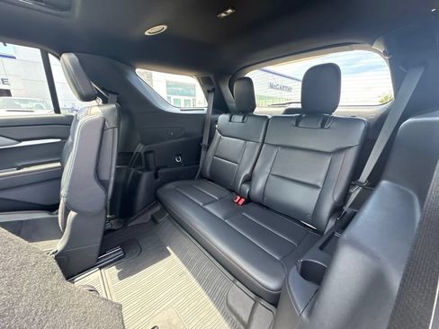 Used 2025 Ford Explorer ST AWD/4WD image 34