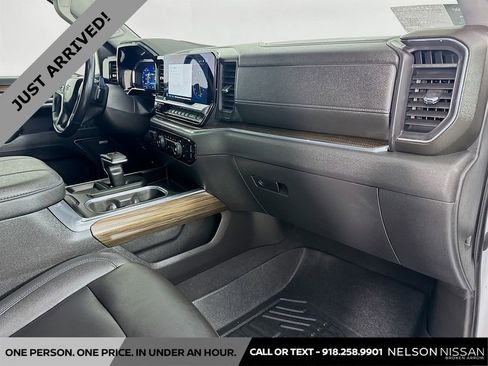 Used 2023 Chevrolet Silverado 1500 LT Trail Boss w/ Convenience Package II AWD/4WD image 30