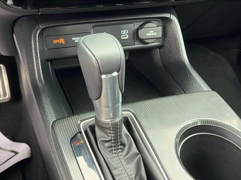 Used 2025 Honda Civic Sport image 17